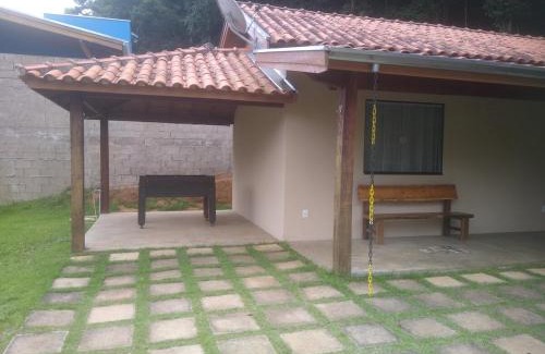 Bueno Brandao House | Casa Casoli - Perfeita para família e amigos