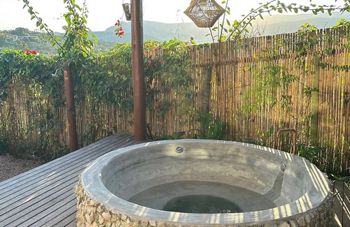 Alto Paraiso de Goias House | Casa Castor Luxo e Ofurô de Pedras