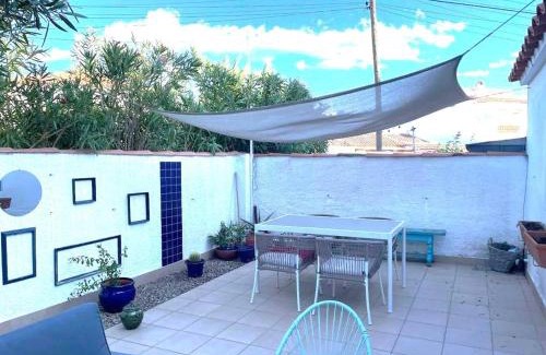 Santa Margarida House | Casa cerca de la playa con piscina comunitaria AV-51