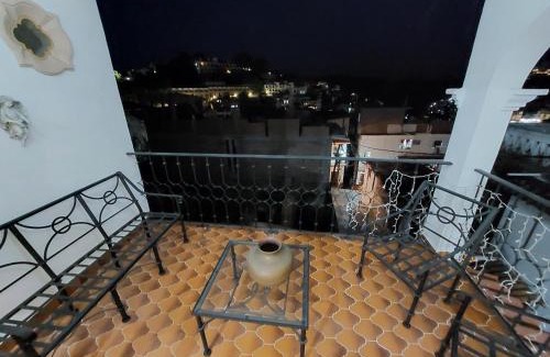 Taxco House | Casa Chanito