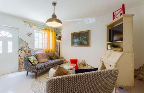 Vila do Bispo Apartment | Casa Colorida