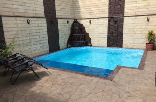 Jardim Iate Clube House | Casa com piscina em Balneário Camboriú