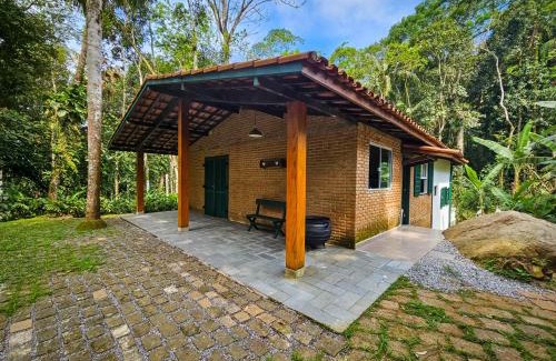 Praia da Fortaleza House | Casa com piscina a 500m da Praia Brava - Ubatuba