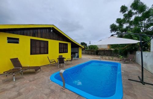 Pontal do Parana House | Casa com Piscina, Churrasqueira e Quadra de Vôlei!