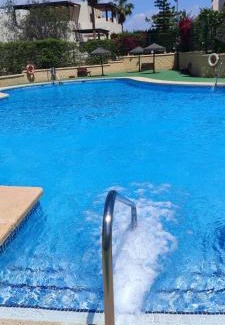 San Jose House | Casa con piscina en San José Sotillo