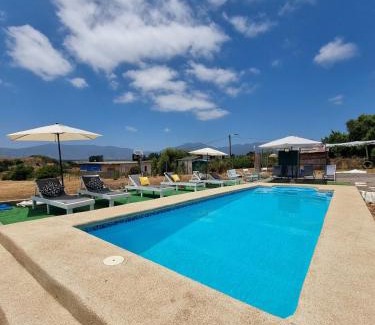 Puchuncavi House | Casa con Piscina en Valle Alegre