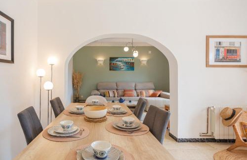 Vidreres House | Casa con Piscina en Vidreres
