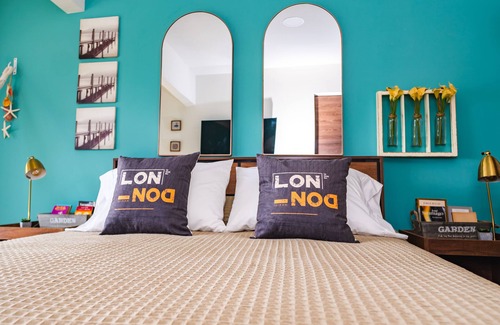 Manga House | Casa Condesa