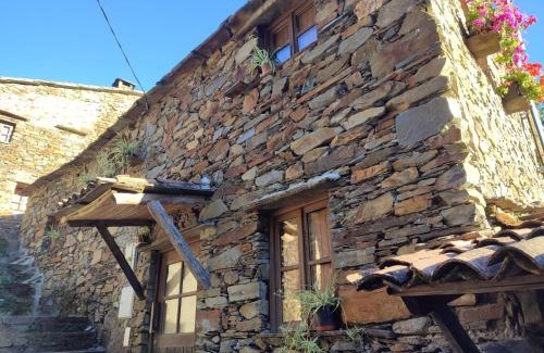 Lousa House | Casa da Esperança