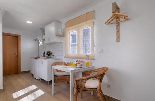 Peniche House | CASA DA FALÉSIA 28 - Estúdio