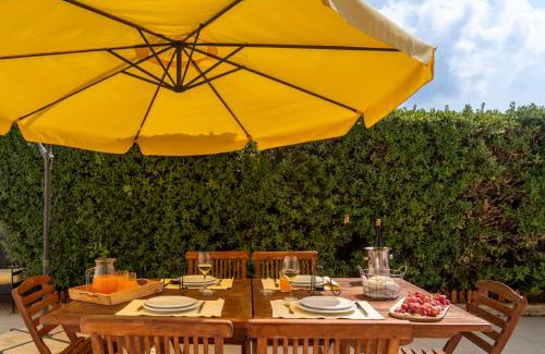 Pedras Pretas House | Casa da Graça by An Island Apart