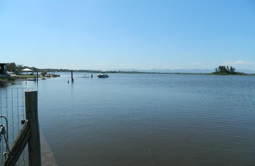 Tramandai House | Casa da lagoa com rampa para embarcações