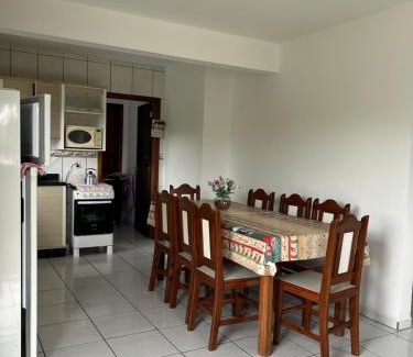Garopaba House | Casa da Laura - Praia Garopaba