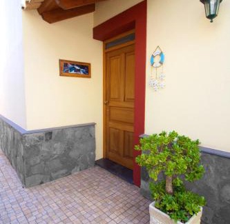 Estreito da Calheta House | Casa da Rainha Bungallow
