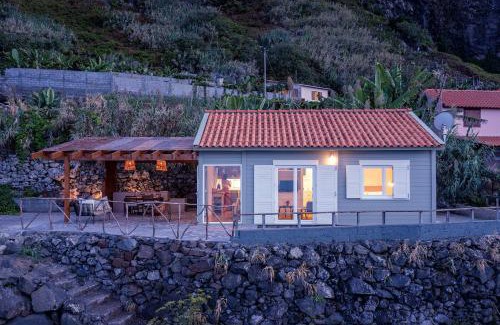 Sao Jorge House | Casa da Rocha de Baixo by An Island Apart