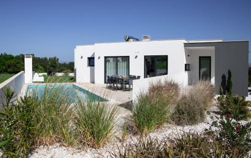 Caldas da Rainha Villa | Casa da Serra - By SCH