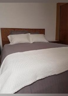 Santa Marinha House | Casa das Caves