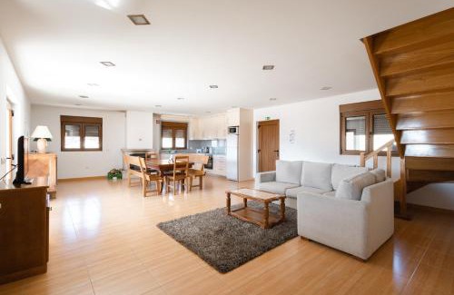 Montalegre House | Casa das Gêmeas