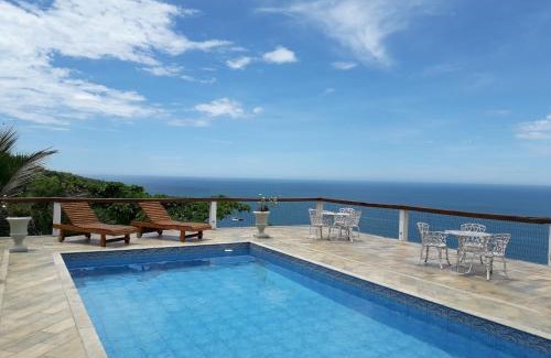 Praia de Borrifos House | Casa das Ilhas