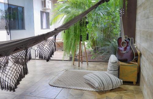 Foz do Iguacu Bed & Breakfast | Casa de Campo - 15 Minutos das Cataratas e Aeroporto - Piscina com água salgada e muito espaço ao ar livre