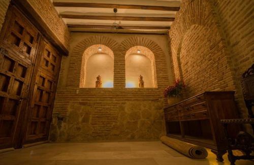 Alcala de Henares House | Casa de los Mendoza - Casa Solariega en el casco histórico