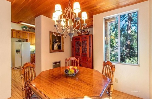 Pine Cove House | CASA de los ARBOLES! Delight & Solitude Abound in the "House of the Trees"