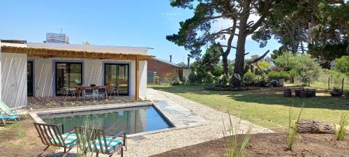 Colonia Chapadmalal House | Casa de playa y campo en Chapa