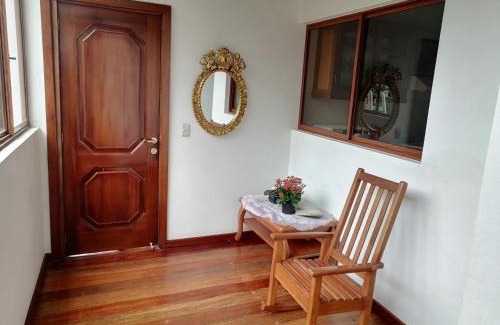 Cumbaya Apartment | Casa de Rosita