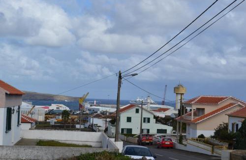 Praia da Vitoria House | Casa de Santa Catarina
