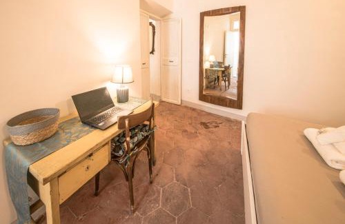 Rione VIII Sant'Eustachio Apartment | Casa degli Spagoli Navona Square
