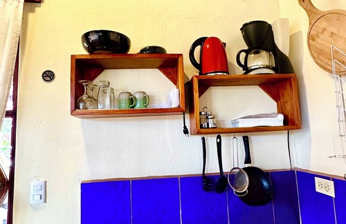 Bahia de la Academia Bed & Breakfast | Casa del Lago Lodging House