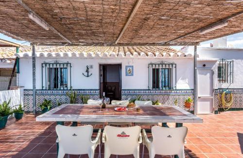 Benajarafe House | Casa del Pipa con vistas al mar