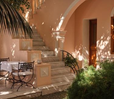 Old Town Hotel | Casa Delfino Hotel & Spa
