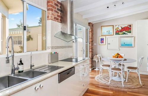 Dolphin Point House | Casa Delphini with Ocean Views