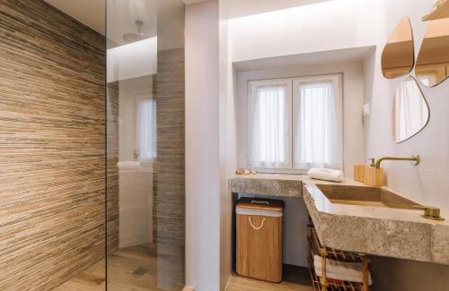 Sesimbra Apartment | Casa do Tio Farinha by RNvillage