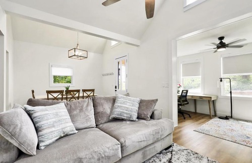 Hadley - Washington House | Casa Dora