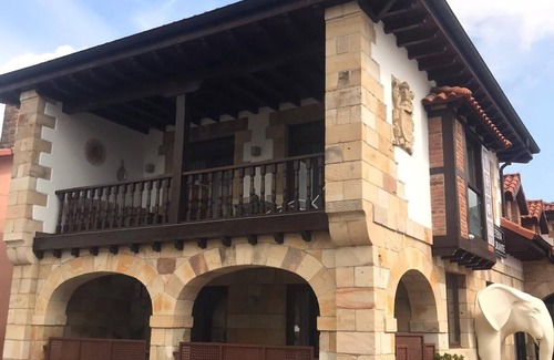 Cabarceno House | Casa el Elefante Blanc