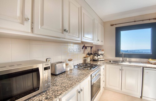 Calonge Ski Chalet | Casa El Mirador: Villa in the upper part of Cabanyes with magnificent sea view.