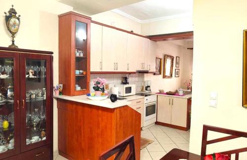 Aigaleo Apartment | Casa Elisabetta