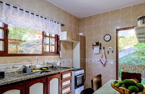Teresopolis House | Casa em Teresópolis com Piscina e Churrasqueira