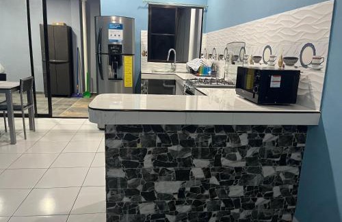 San Miguel House | Casa en Nueva Metropolis con aire en toda la casa