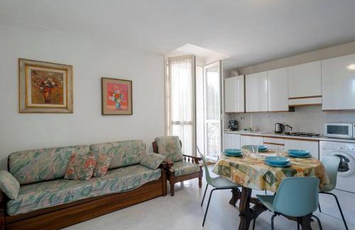 Bordighera Apartment | Casa Erbusin - 2 Bedrooms - WiFi - Pool