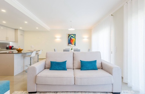Atalaia Apartment | Casa Estrella at Bayview Village