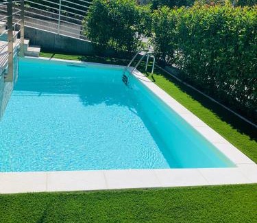 Moniga del Garda Apartment | Casa Eva con piscina privata
