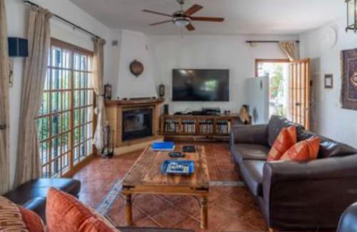 Canillas de Albaida Villa | Casa Eve - Beautiful Villa & Heated - Pool to Yourself