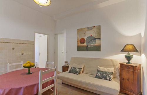 Santa-Reparata-di-Balagna Apartment | Casa Gentile