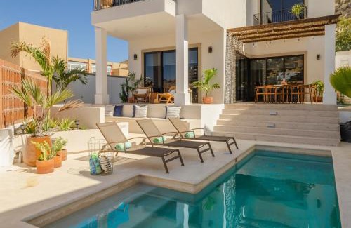 Pedregal House | Casa Gallo, Heated Pool, Exclusive Beach & Great Location