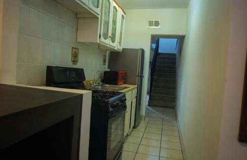 Taiz Apartment | Casa Genova, casa amplia y comoda, terraza privada