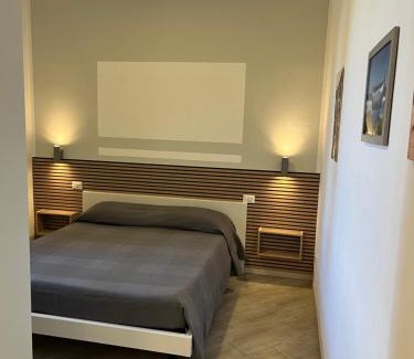 Garbagnate Milanese Apartment | Casa Gialla 89