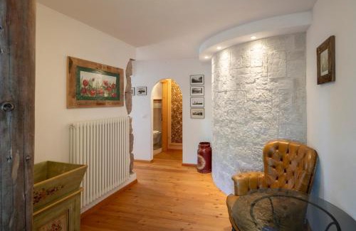 Varena Apartment | Casa Gialla
